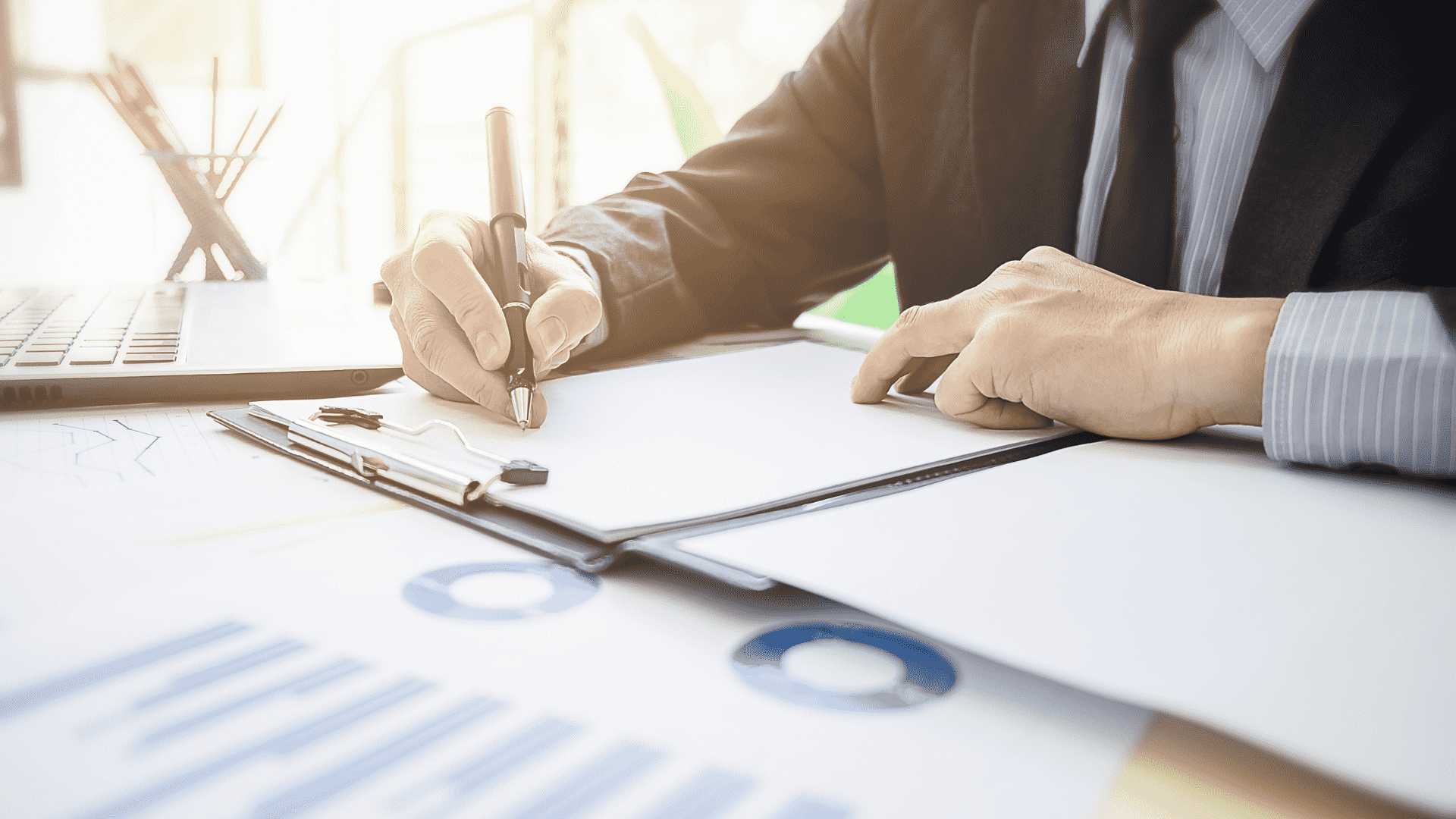 8 Essential Tips for Navigating Your AI Proof of Concept to Success